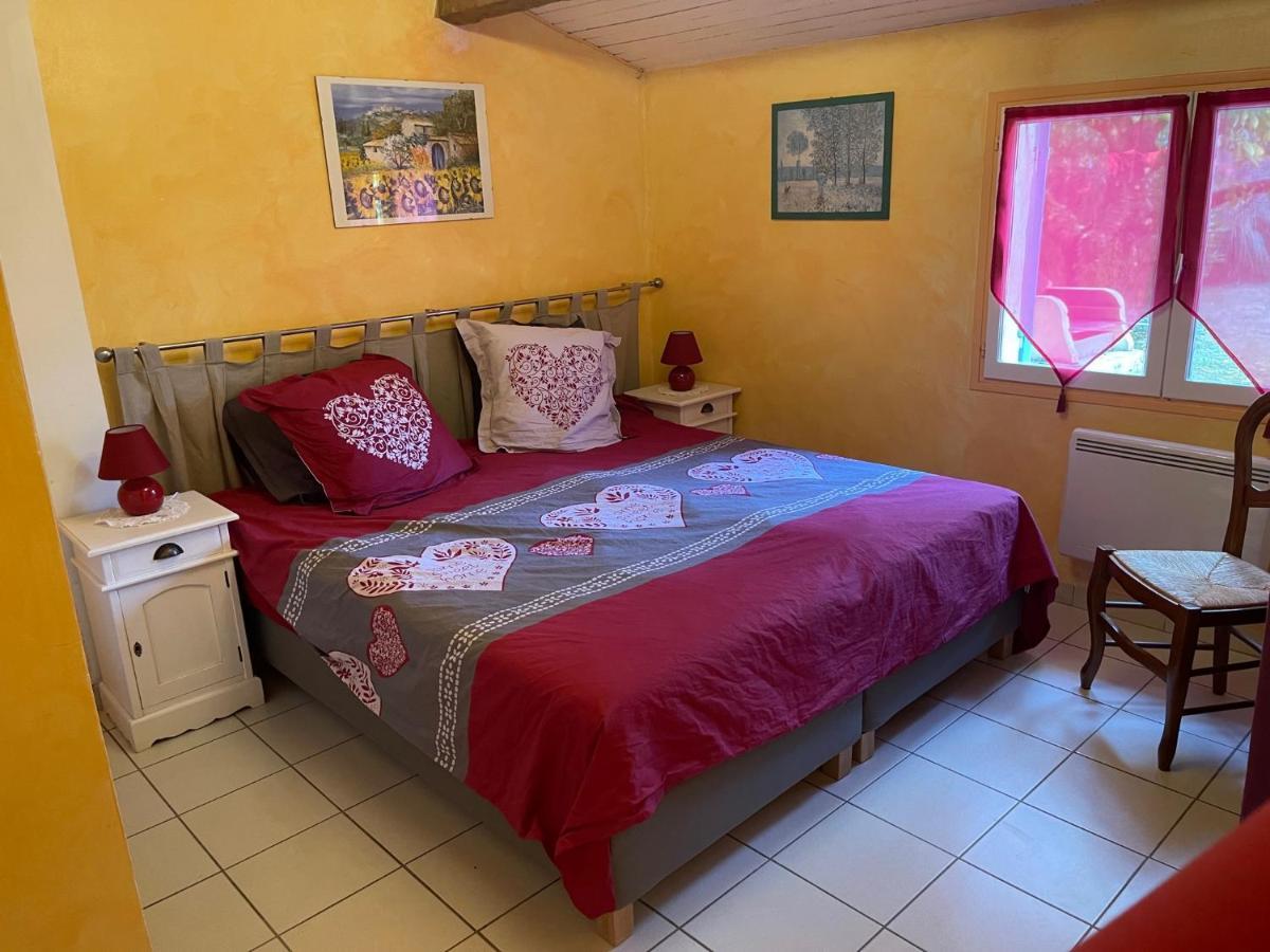 Gîte en Drôme provençale Les Granges-Gontardes Extérieur photo